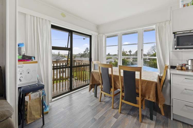 24 Neil Avenue Te Atatu Peninsula_6