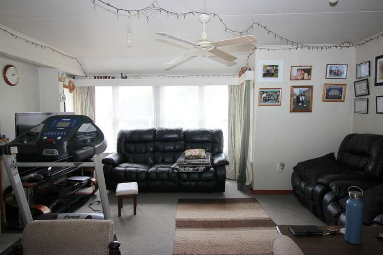 87 Lithgow Street Glengarry_3