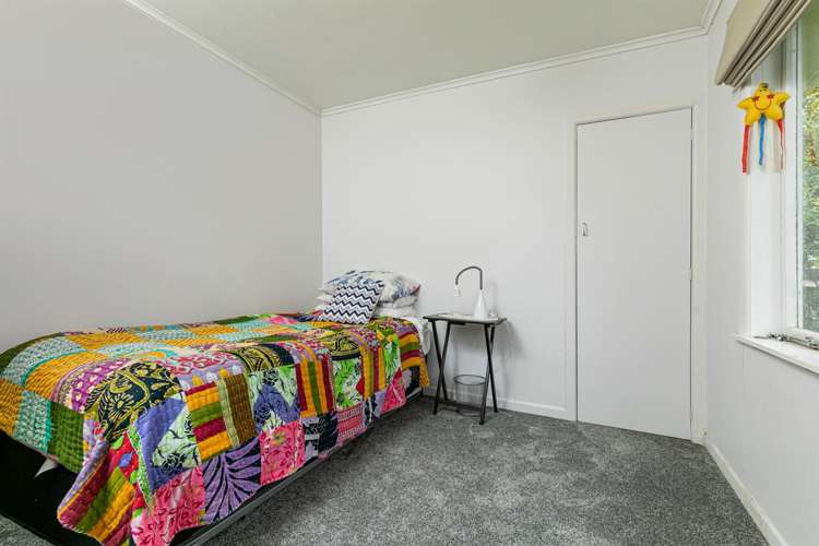 22 Brandon Road Glen Eden_15