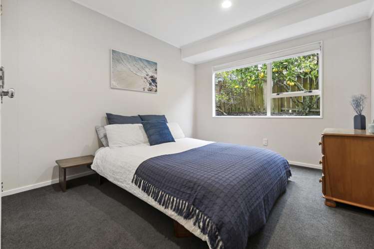 6 Perendale Close Somerville_21