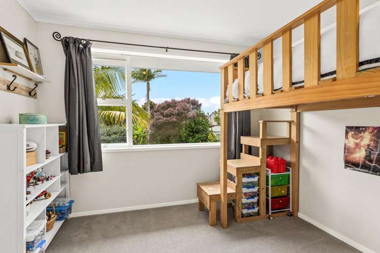 10 Williams Crescent Point Wells_16