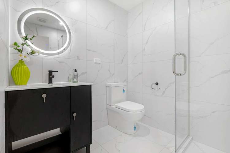 4/1 Waters Place New Lynn_13