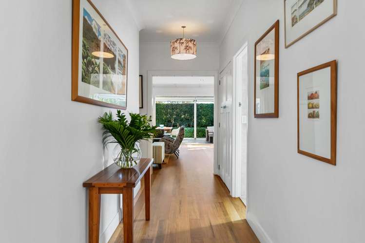 14 Wainui Avenue Point Chevalier_17