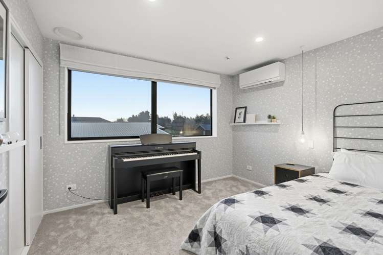 29 Carnaveron Drive Lincoln_10