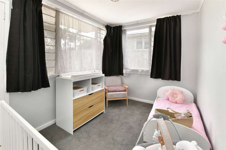 36 Karaka Street Helensville_6