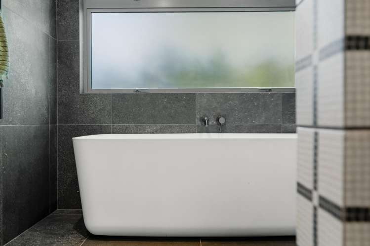 25 Erskine Street Dalefield/Wakatipu Basin_42