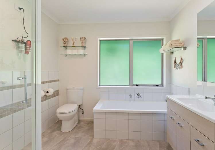 48 Eucalyptus Way Paraparaumu_22