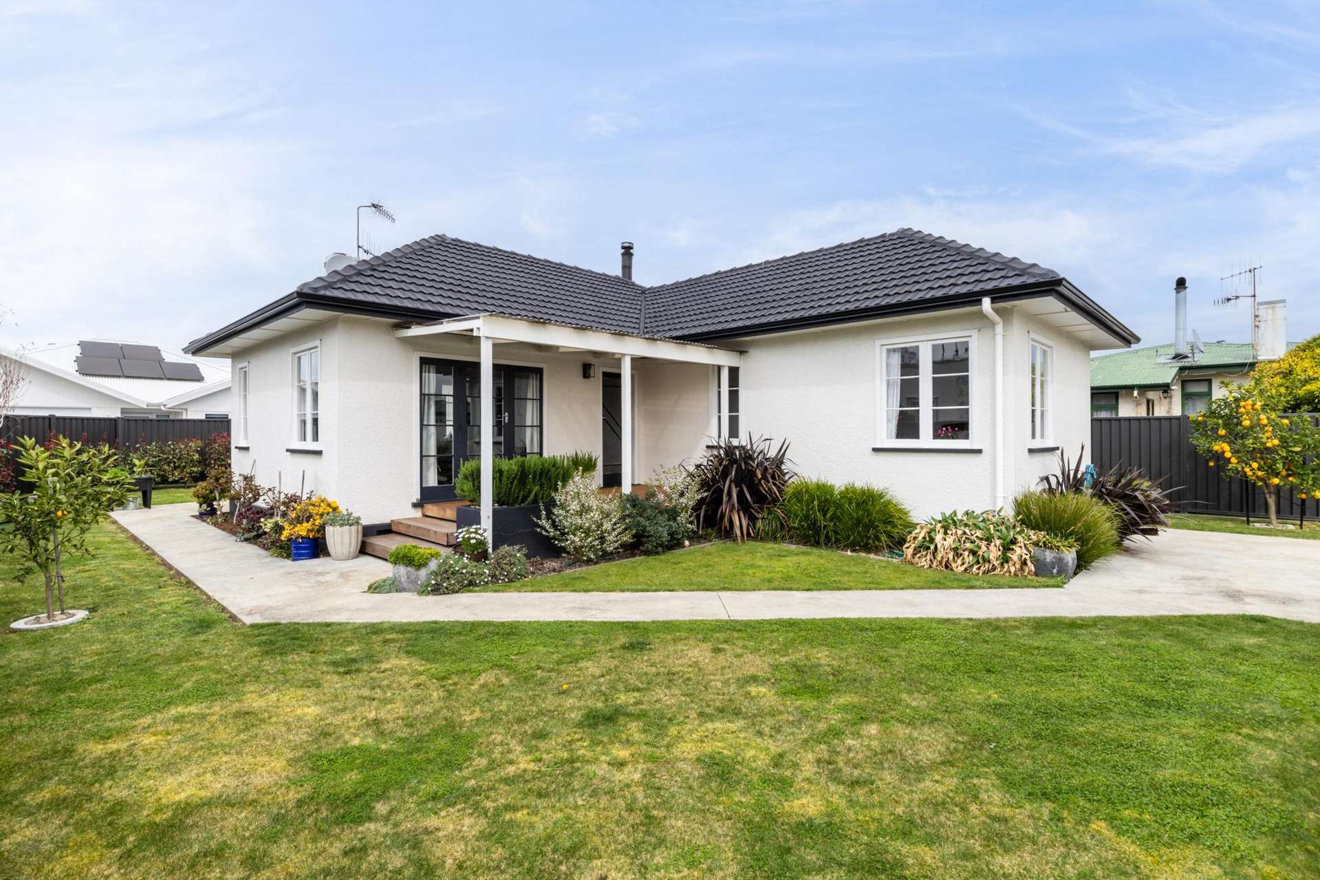 1417 Woodstock Avenue Mayfair_0