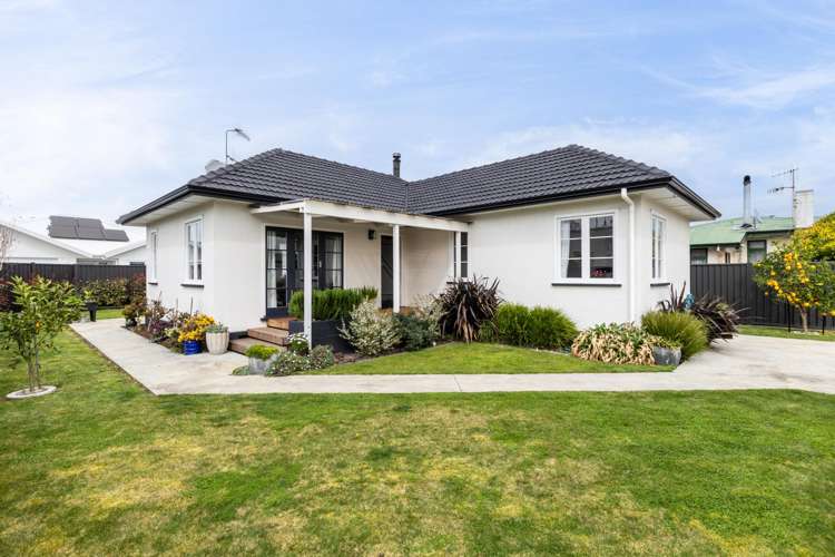 1417 Woodstock Avenue_0