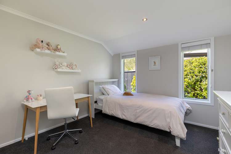 48 Sunningdale Drive Stoke_11