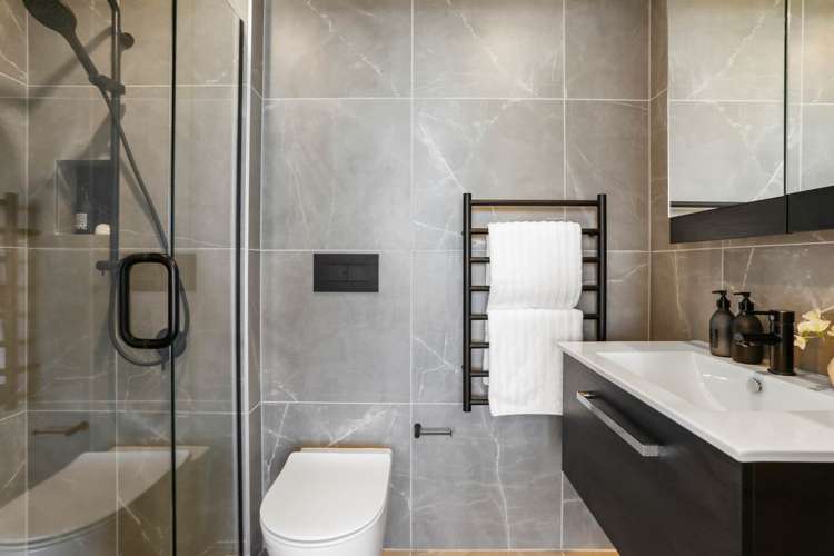 402/8 Central Road Kingsland_14