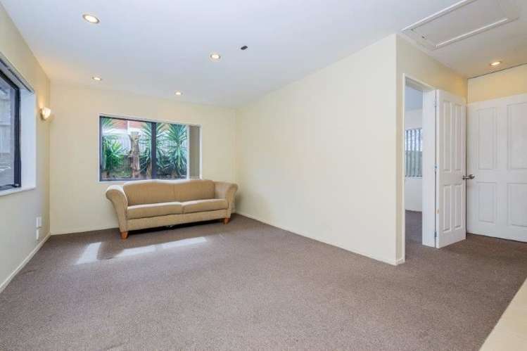 117b Owairaka Avenue Mount Albert_5