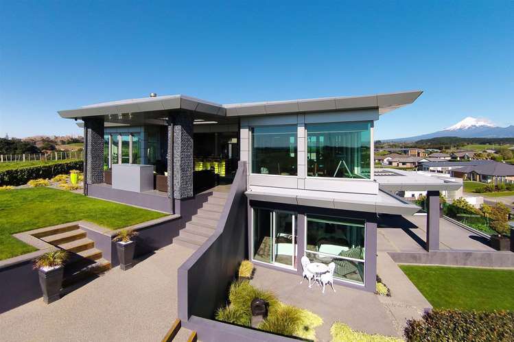 16b Links Drive Waiwhakaiho_19