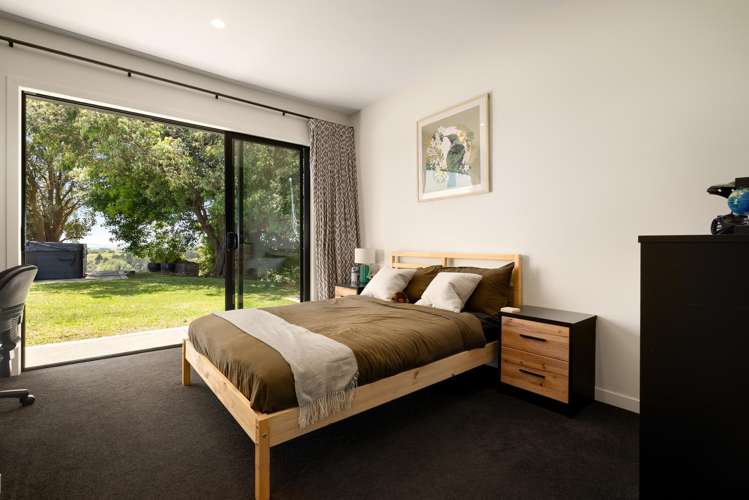 354 Whitford Road Whitford_11