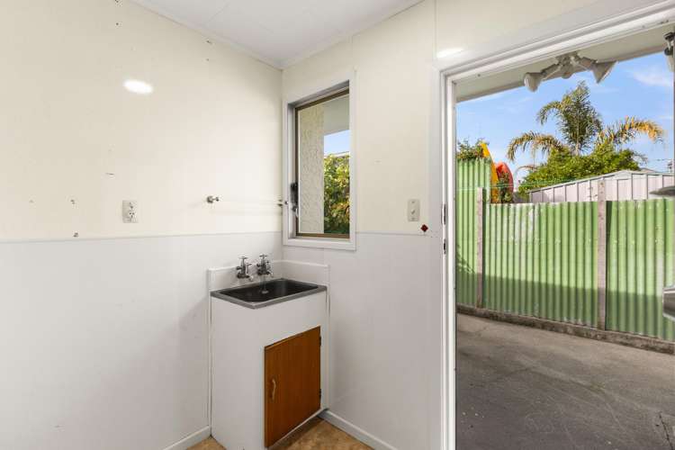 2/50A Vigor Brown Street Napier South_12