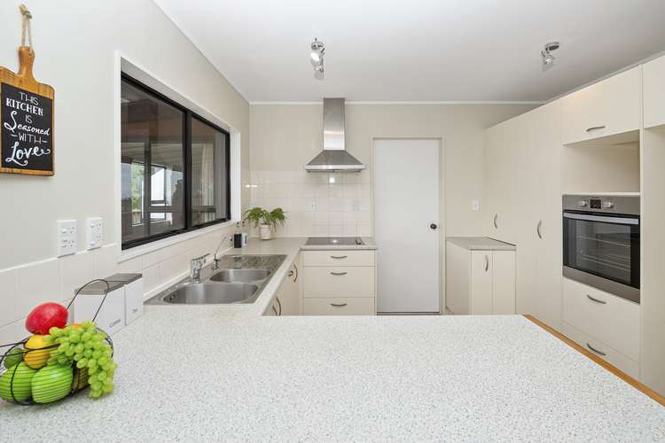 6 Mescal Street Massey_4