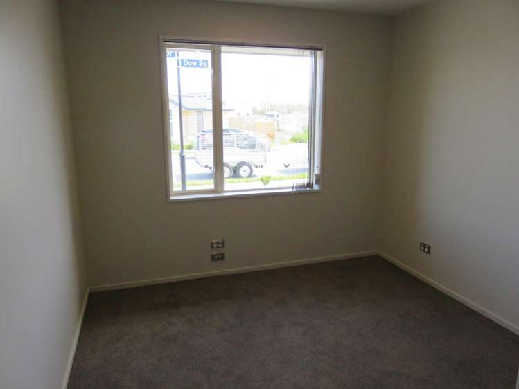 51 Dow Square Wigram_11