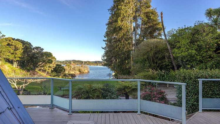 155f Okere Road Okere Falls_18