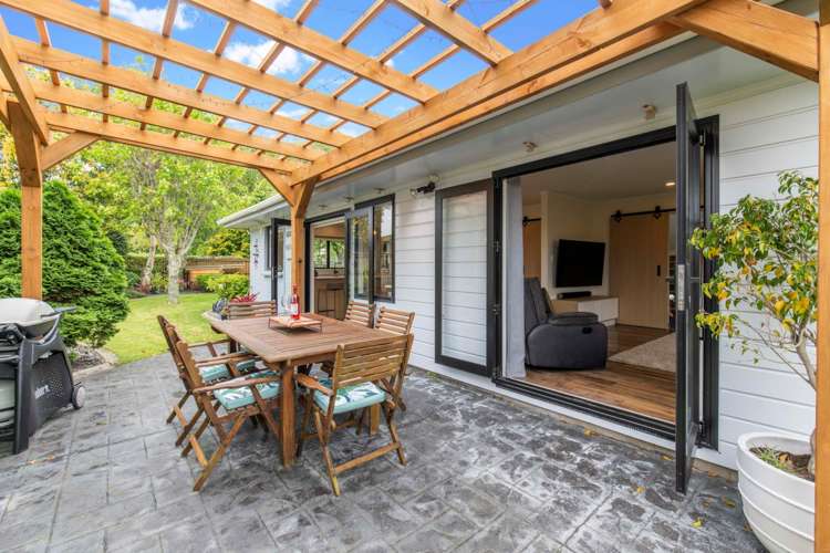 16 Balmore Place Wattle Downs_10