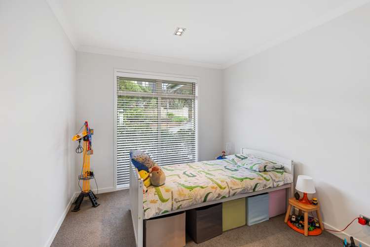 4 Swanton Drive Huntsbury_23