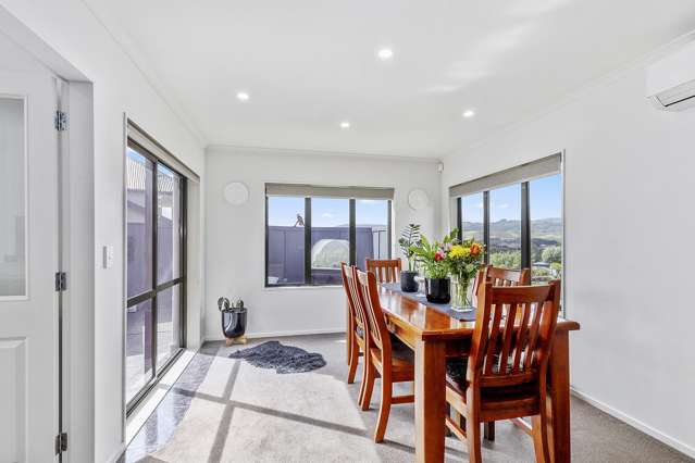 2 Endeavour Drive Whitby_4