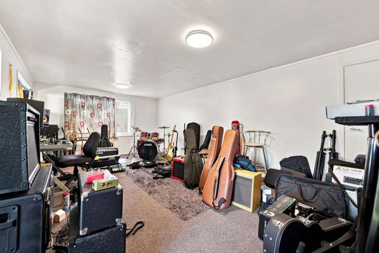 2/243 Main Highway Ellerslie_18