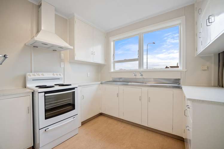 49 Charnwood Crescent Bishopdale_3