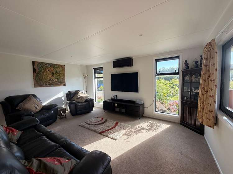  74 Somersal Lane Marton_8