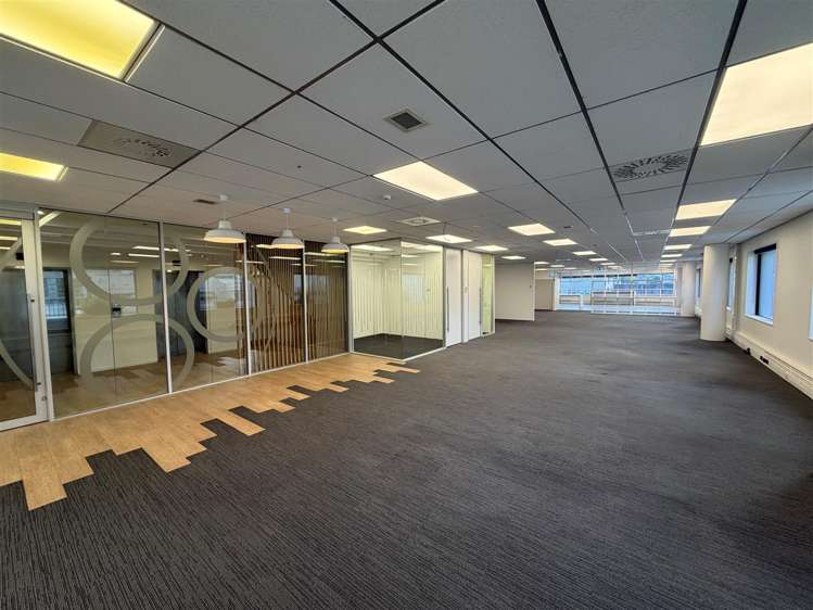 187 Broadway Newmarket_8