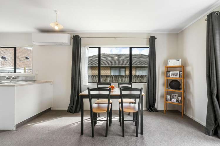 3/34 Wairau Avenue Avondale_3