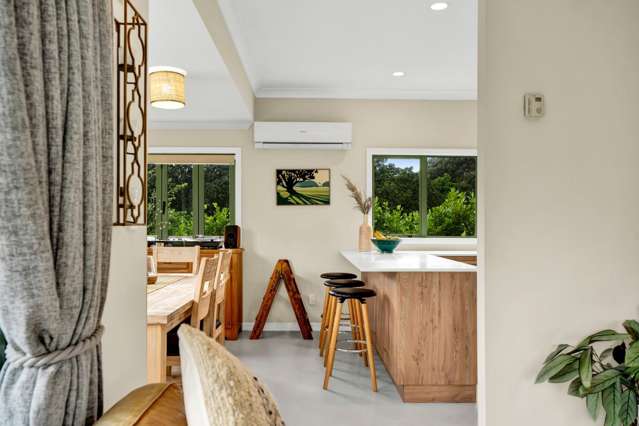 1185b South Road Oakura_4