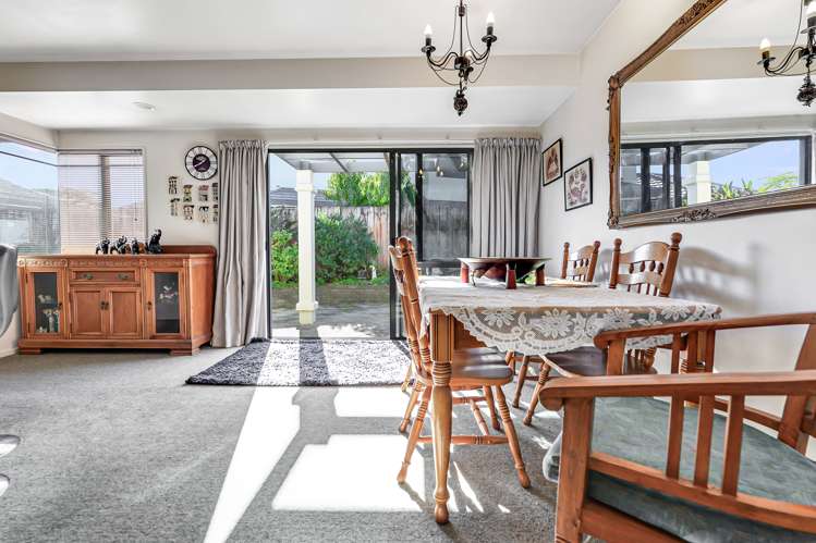 21 Ayrshire Drive Grandview Heights_6