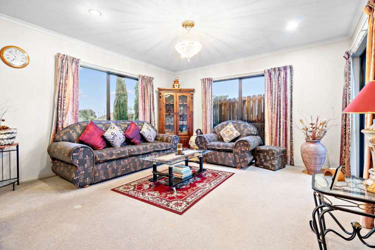 30 Robin Brooke Drive Flat Bush_2