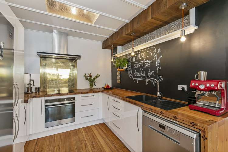 113 Gardner Avenue New Lynn_2