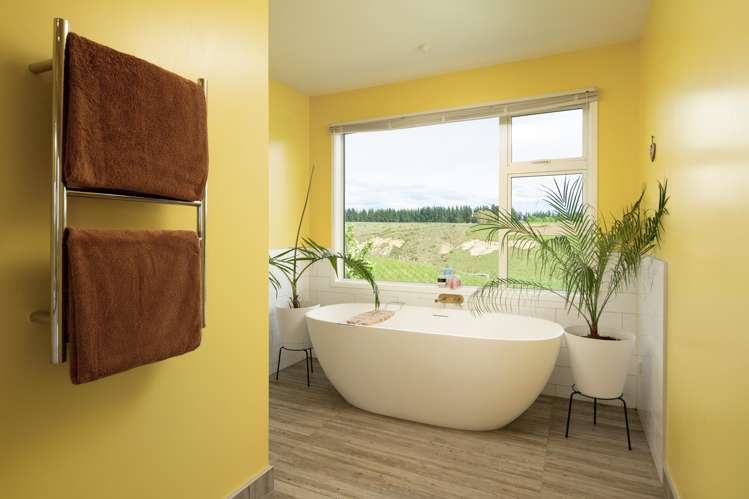 286 Delta Lake Heights Renwick_10