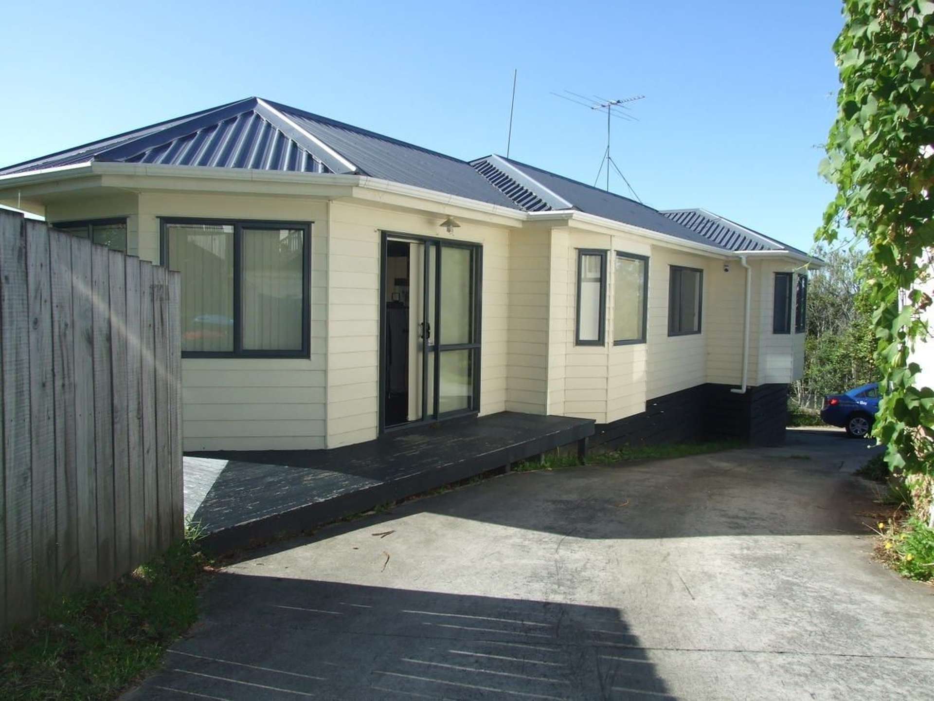 172a White Swan Road Mount Roskill_0