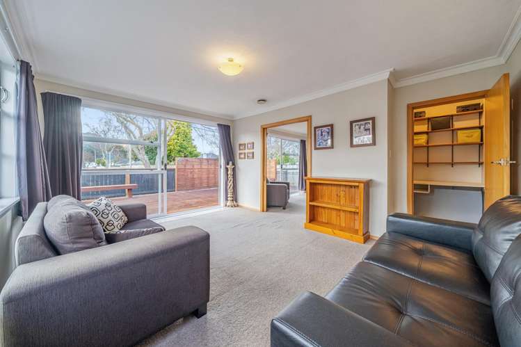 13 Oxford Crescent Ebdentown_14