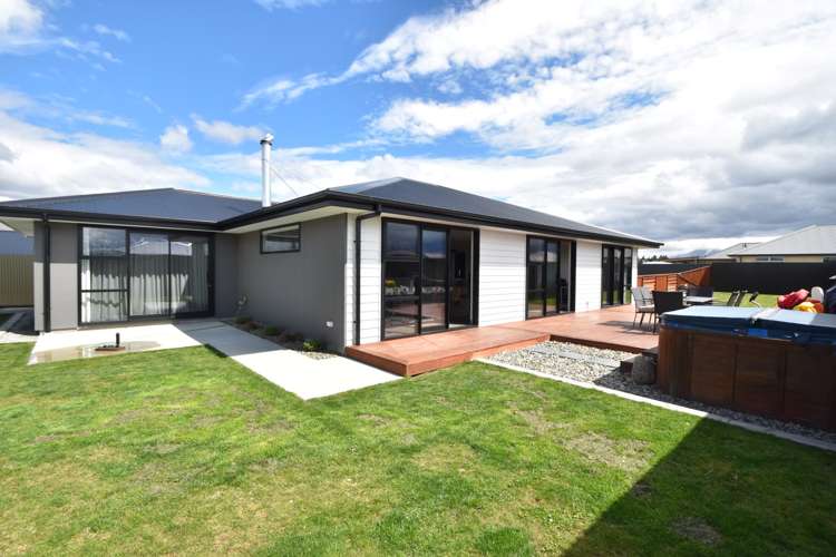 13 Unwin Place Twizel_21
