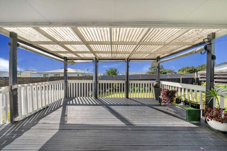 2/56 Archibald Road Kelston_20