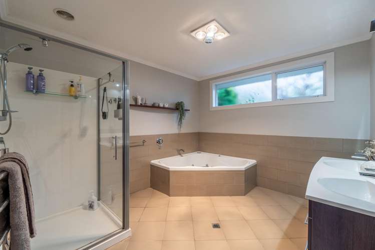 21 Bryson Road Otatara_14