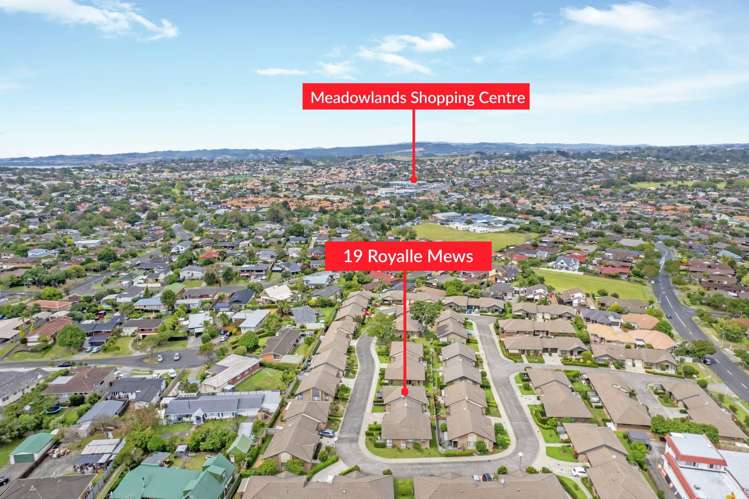 19 Royalle Mews Botany Downs_8