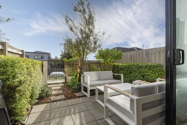 10 Tokai Place Glen Eden_1