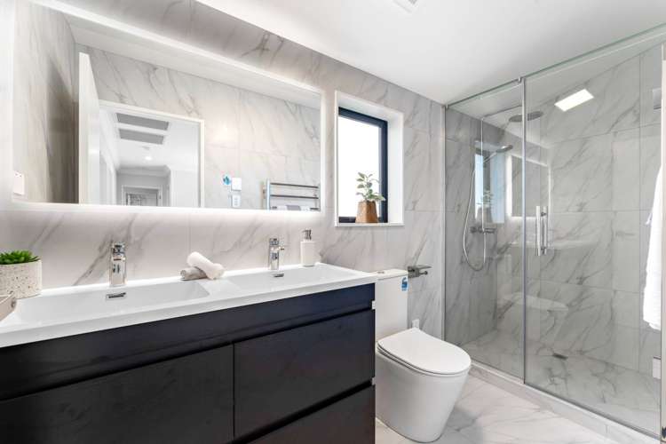 3 Crows Road Swanson_17