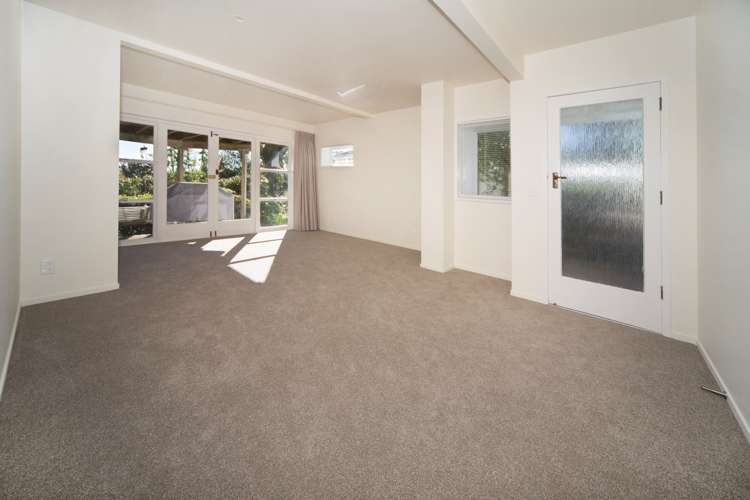 15 Valkyria Place Beach Haven_11