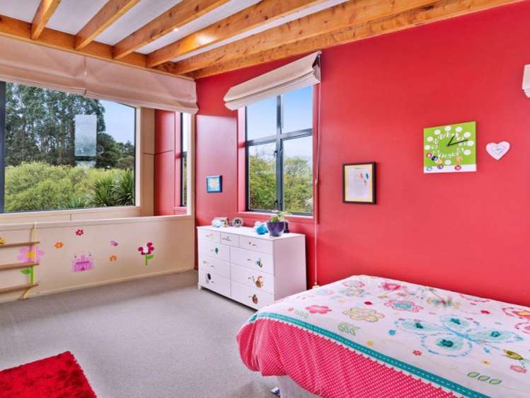 26 Edward Payton Grove Pukehangi_15