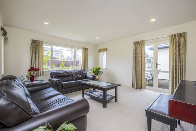 18 Greenbrooke Drive Flat Bush_1