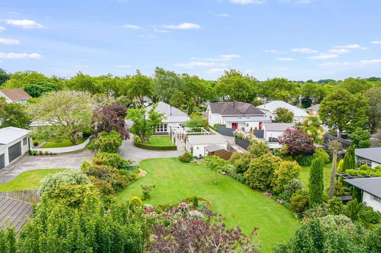 76 & 76A Fisher Avenue Beckenham_36