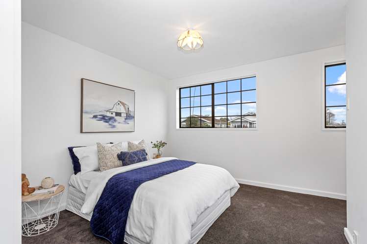 703 Worcester Street Linwood_11