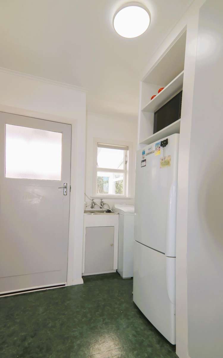 85 Normandale Rd Normandale_15