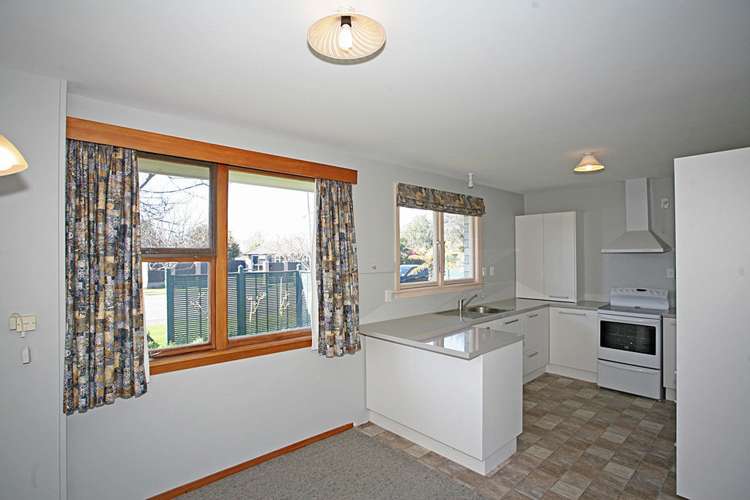 65 Moffat Drive Lincoln_12